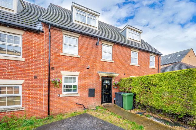 3-bed house on 27 Raynville Gardens, Leeds, £220,000