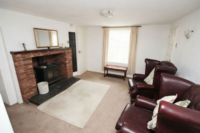 Woodbine Cottage, Willoughby Road, Sloothby photo 3