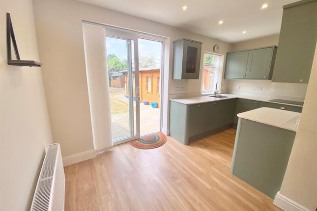 83, Auckland Road, Potters Bar photo 5