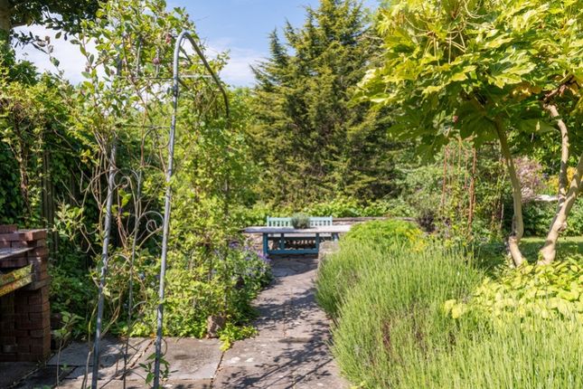 Stow-Park-58_3Ffd-308d-7d41-7683-254d-66ee-40Bc-Fc