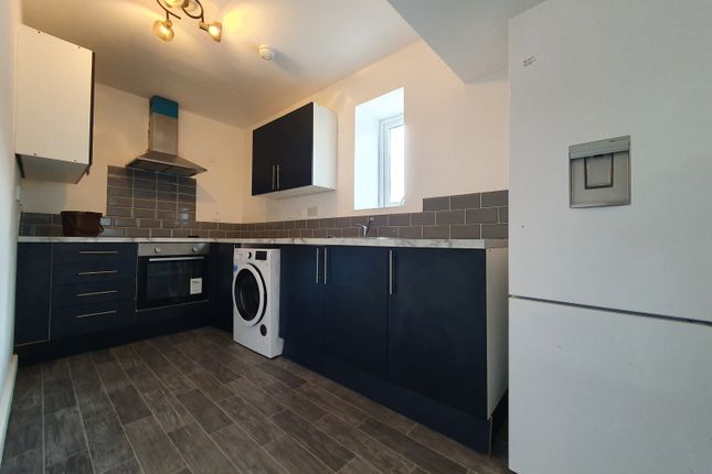 2 Bedroom Ground-Floor Flat For Rent