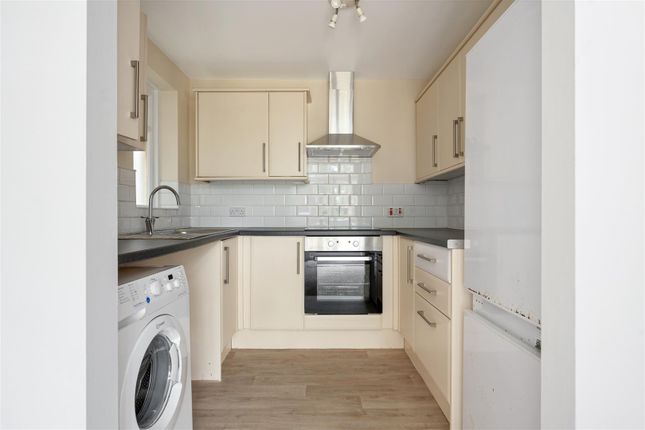 65A, Empress Avenue, Woodford Green photo 4