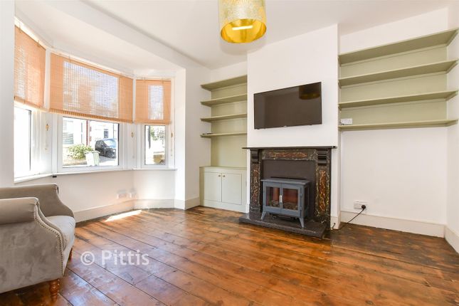 15, Clarence Road, Ventnor photo 2