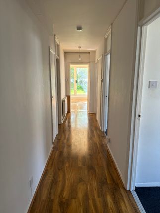 Carew Court, Carew Road, Eastbourne photo 5