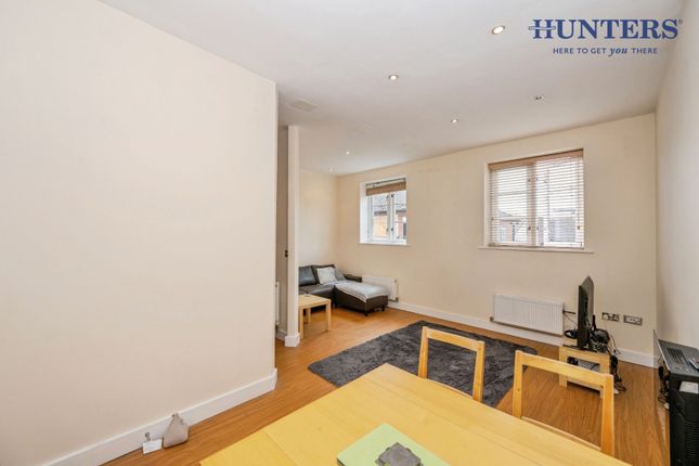 18, Charter Mews, Sandford Street, Lichfield photo 4
