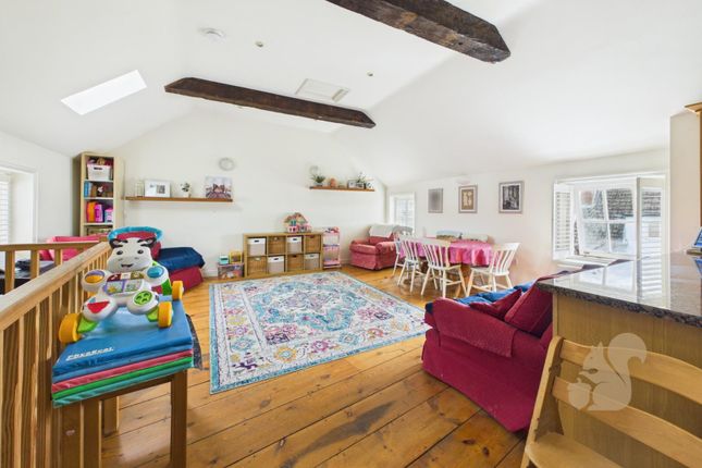 5 The Granary, High Street, Bures photo 4