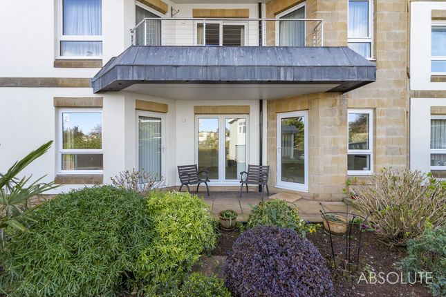 Flat for sale in Cliff Road, Torquay