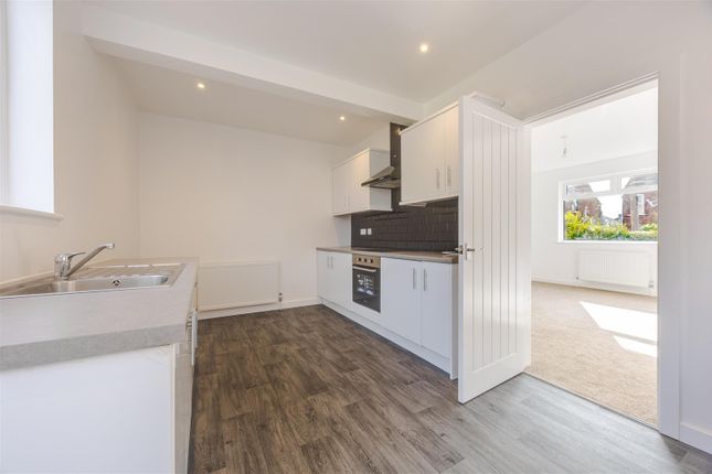 2, Churchfield Road, Scunthorpe photo 4
