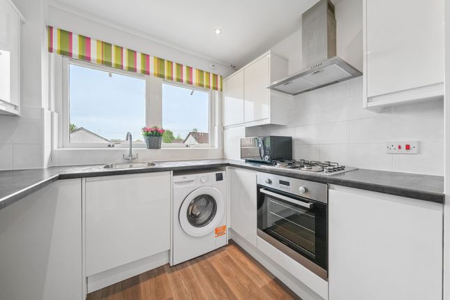 15 Wellmeadow Green, Glasgow photo 4