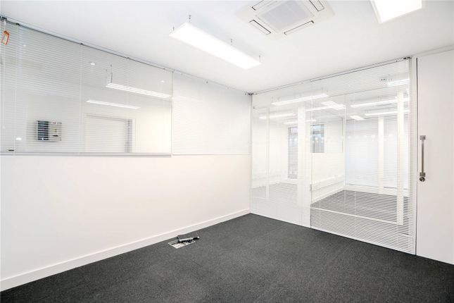 Unit 12/13, Station Point, 121, Sandycombe Road, Surrey photo 3