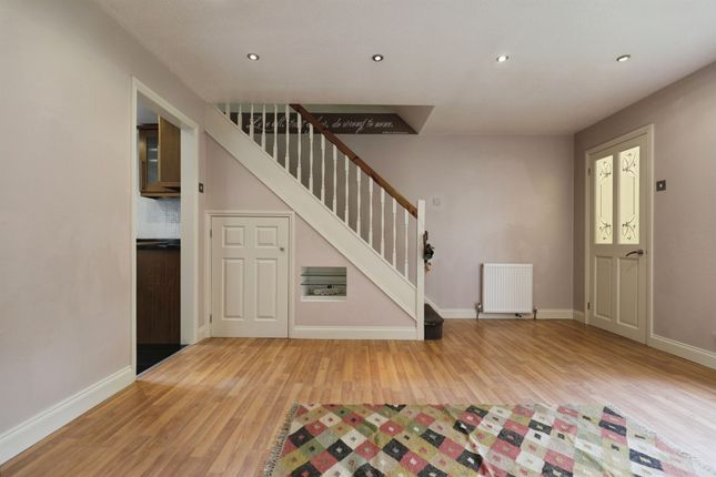 19, Norwood Grove, Harrogate photo 4
