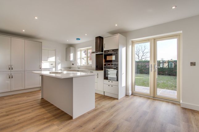 4 Jewson Court, Wisbech photo 2