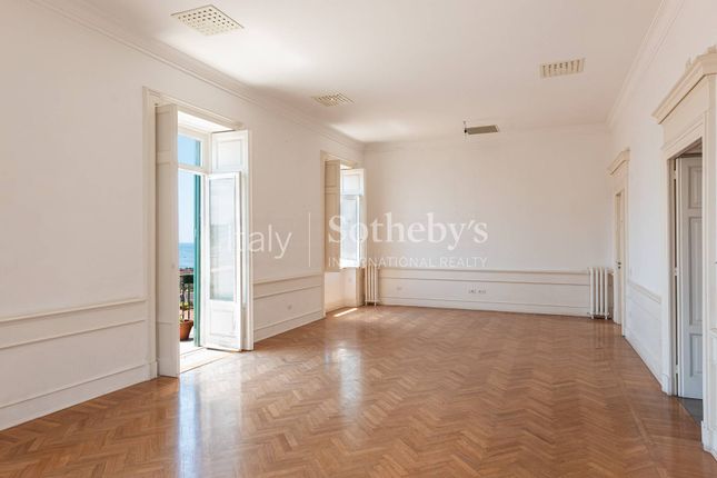 Penthouse for sale in Via Del Parco Regina Margherita, Napoli, Campania