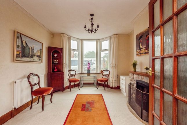 38, Coronation Road, WEYMOUTH photo 4
