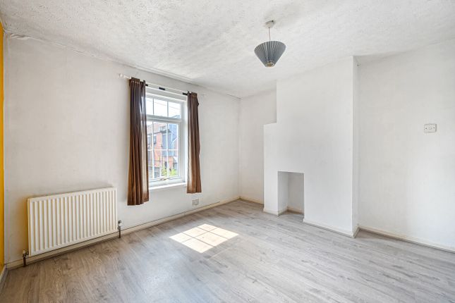 26, Easthampstead Road, Berkshire photo 2