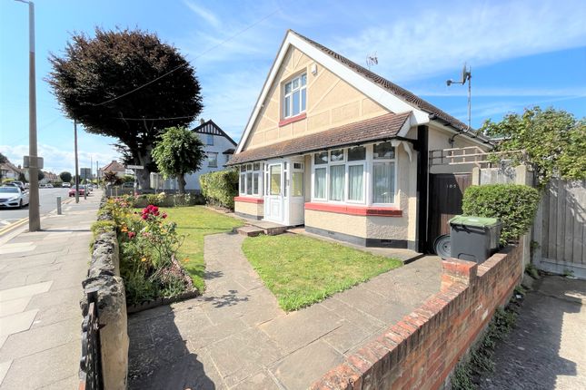 Thumbnail Detached house to rent in Hamstel Road, Southend-On-Sea