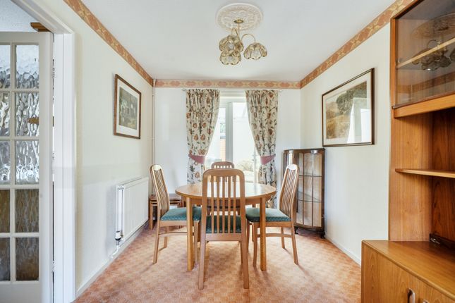 31, Pensclose, Oxfordshire photo 4
