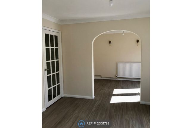 Detached house to rent in Netley Close, Ipswich
