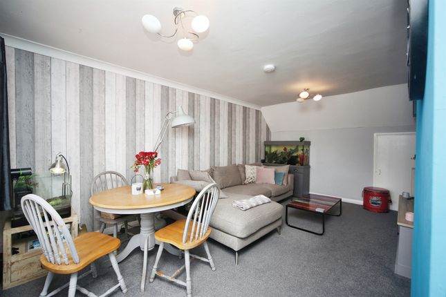Flat for sale in Heronfield Close, Redditch