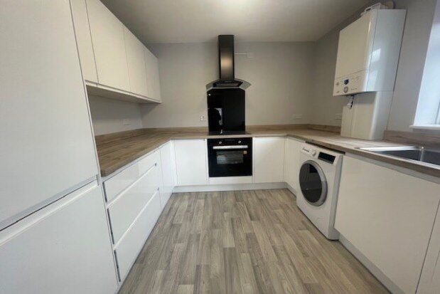 Thumbnail Flat to rent in Robins Court, Newark