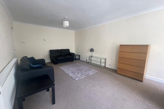 3, Kenilworth Court, Coventry photo 4