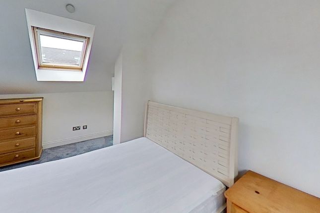 16/14, Hermand Crescent, Edinburgh photo 5