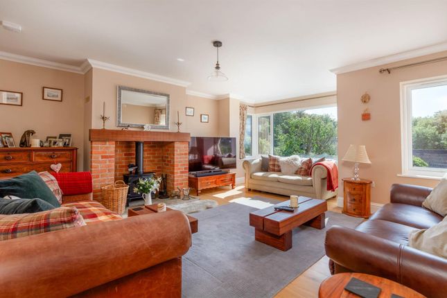 41, Woodvale Road, Gurnard photo 4