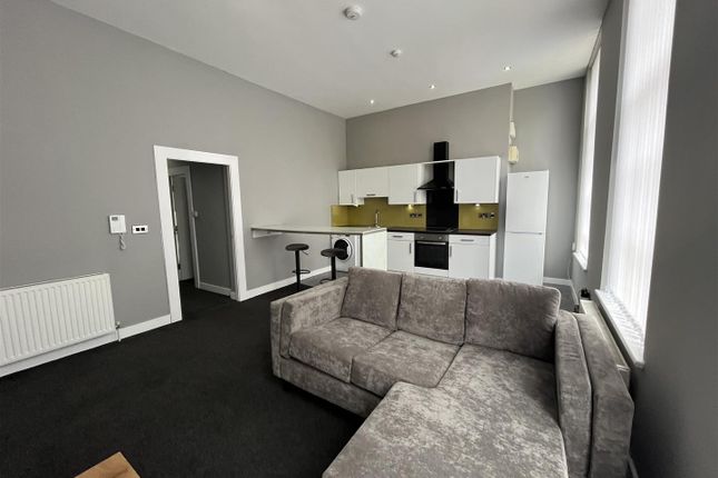 Flat to rent in Encombe Place, Salford