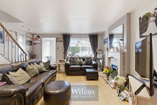 6 Claughton Avenue, Bolton photo 2