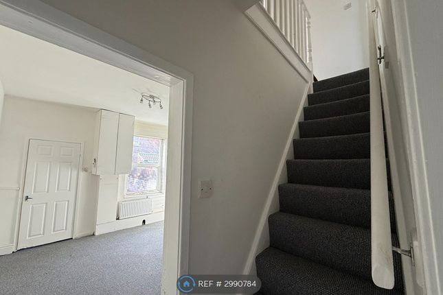 Dockin Hill Road, Doncaster photo 5
