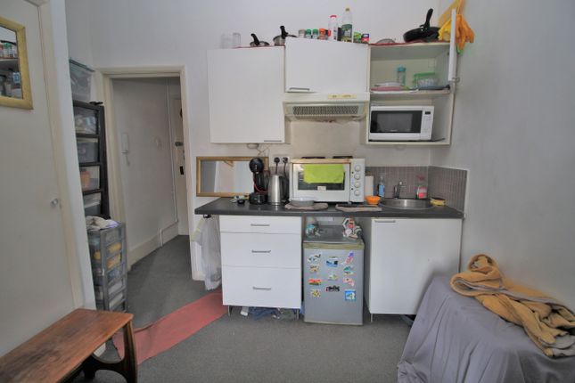 Flat 5, 100, Lansdowne Place, Hove photo 2