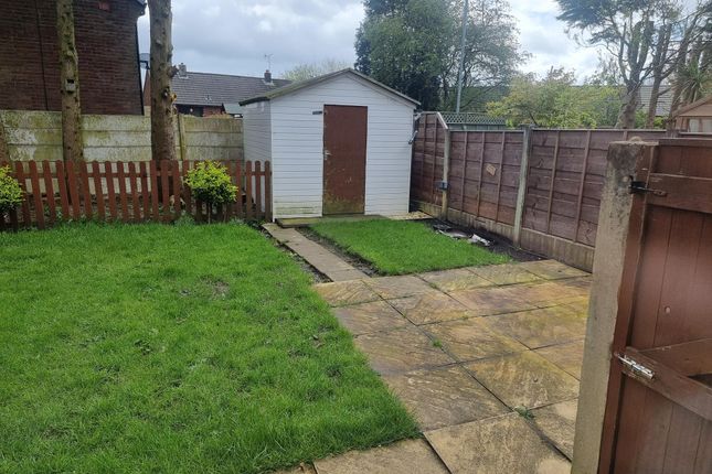 Semi-detached house to rent in Gilwood Grove, Middleton