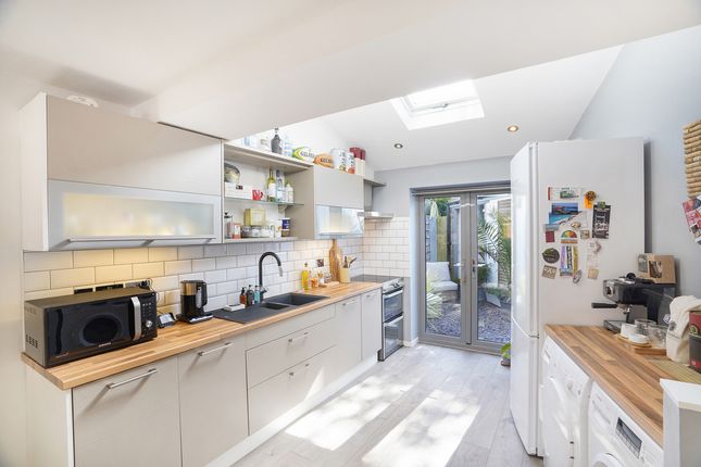 4, Earl Street, Rugby photo 3
