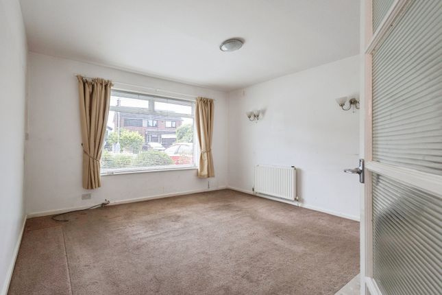 40, Millbrook Avenue, Manchester photo 2