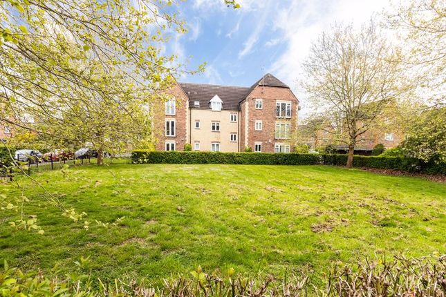 Flat for sale in Willow Brook, Abingdon