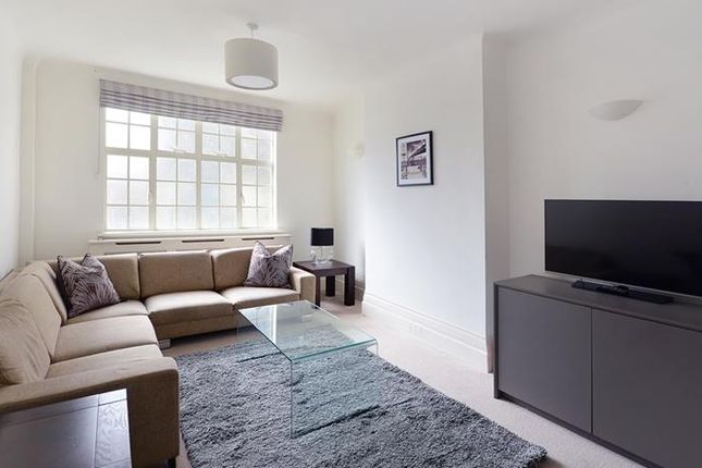 Flat to rent in Strathmore Court, Park Road, St. John's Wood, London