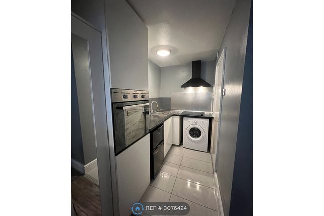 Studio flat on Winnersh, Wokingham, £850/mo