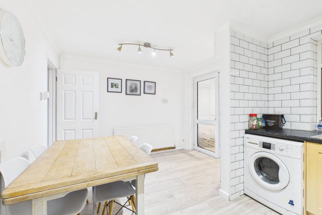 7, Millbay, Bridgwater photo 4