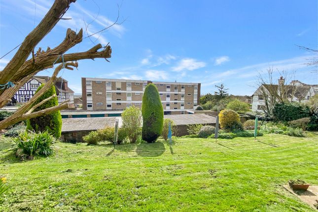 Flat for sale in Seabrook Road, Hythe, Kent