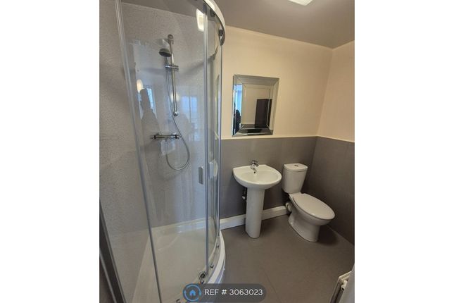 Flat R, Tetlow Church, Liverpool photo 5