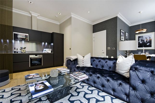 Thumbnail Flat to rent in Sterling Mansions, 75 Leman Street, London