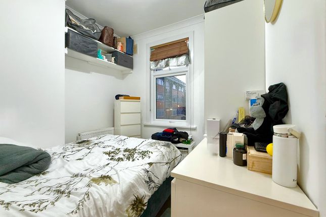 Maud Road, London photo 3