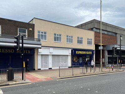 Retail premises to let in Ellison Street, Jarrow