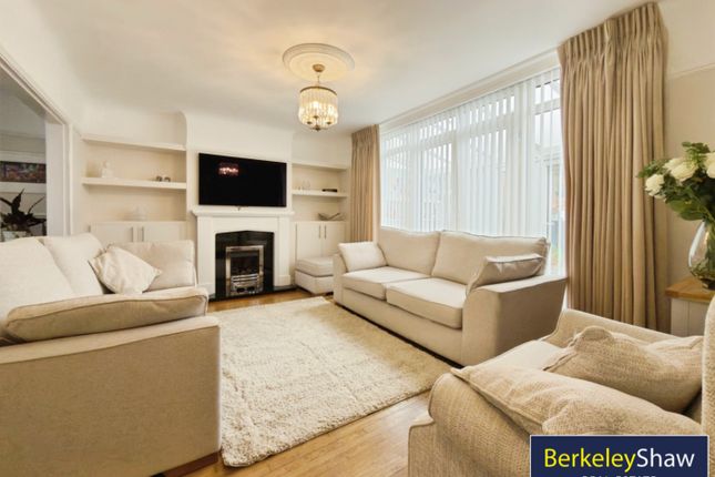 45, Thirlmere Drive, LIVERPOOL photo 2