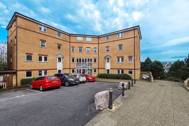 Thumbnail Flat for sale in Woodacre, Portishead, North Somerset