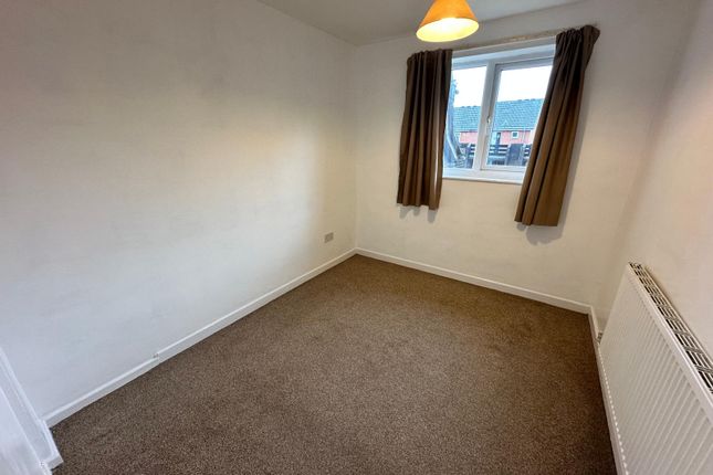 56, The Paddock, Preston photo 4
