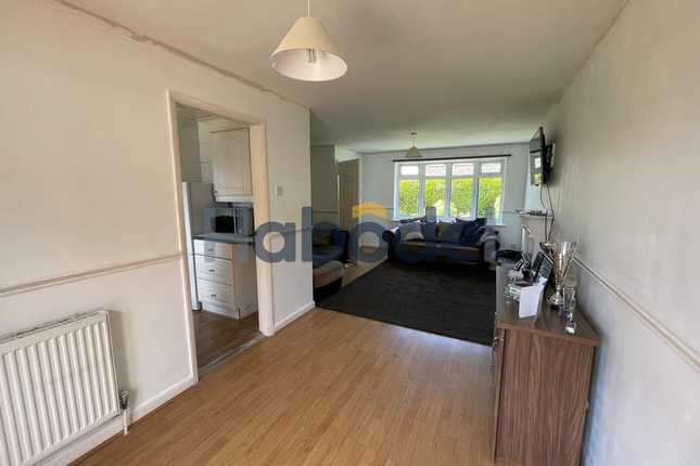 36 Hereford Close, Kilton, Worksop photo 5