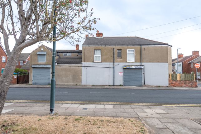 2-bed flat on 1, Park Street, Cleethorpes, £85,000