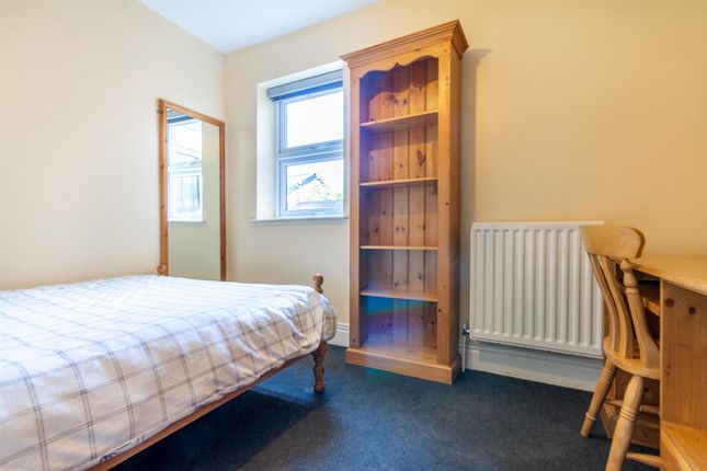 George House, Newcastle Upon Tyne photo 3