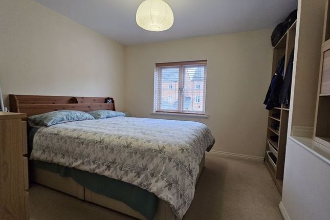 Thumbnail Flat to rent in Goetre Fawr, Radyr, Cardiff